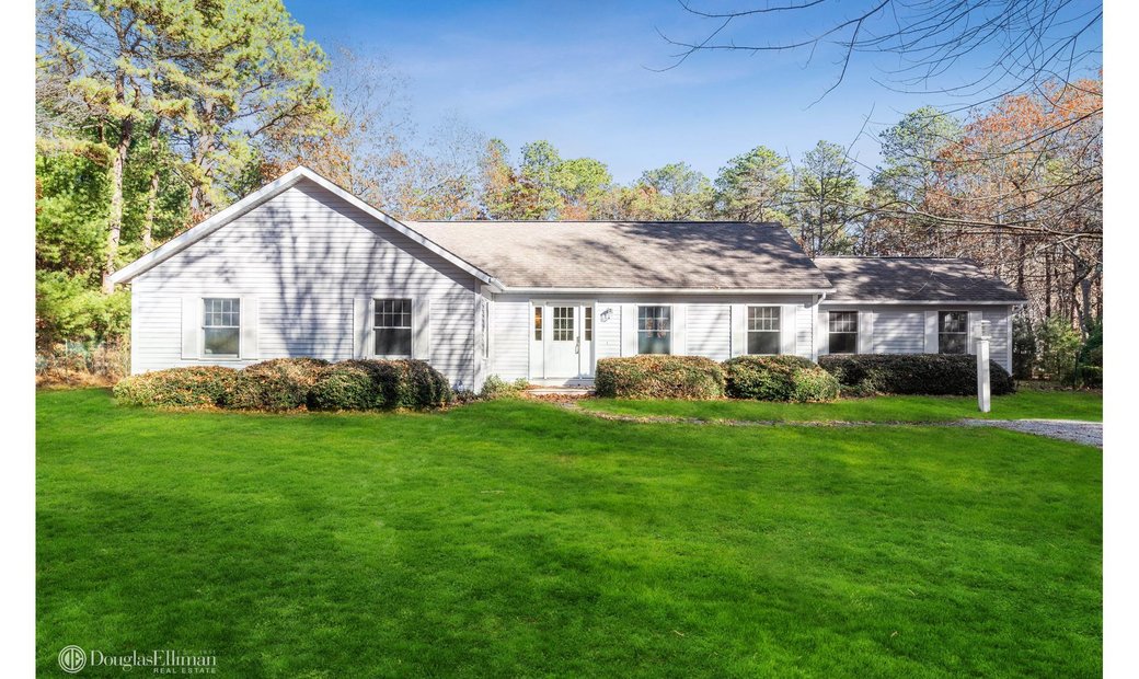 House Wainscott In Wainscott, New York, United States For Rent (13569697)