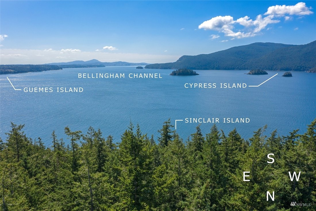 Rustic Cabin Living On Sinclair's Bluff In Anacortes, Washington