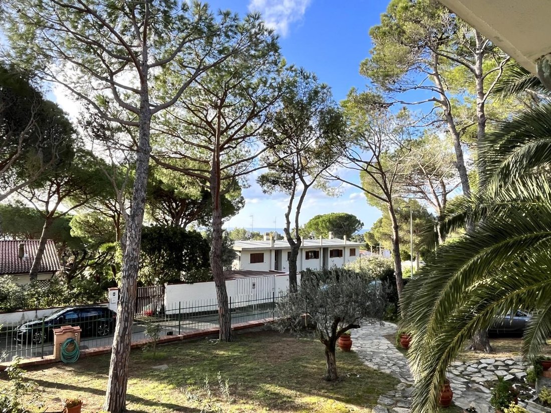 Villa in Livorno, Tuscany, Italy 4 - 13027955
