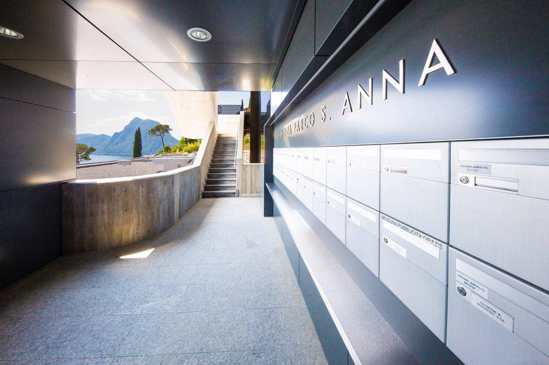 Villa in Lugano, Ticino, Switzerland 3 - 13248737
