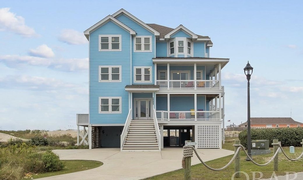 Blue Ocean Views In Waves, North Carolina, United States For Sale