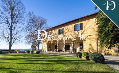 Villa in Cerbaia, San Casciano in Val di Pesa, Tuscany 1