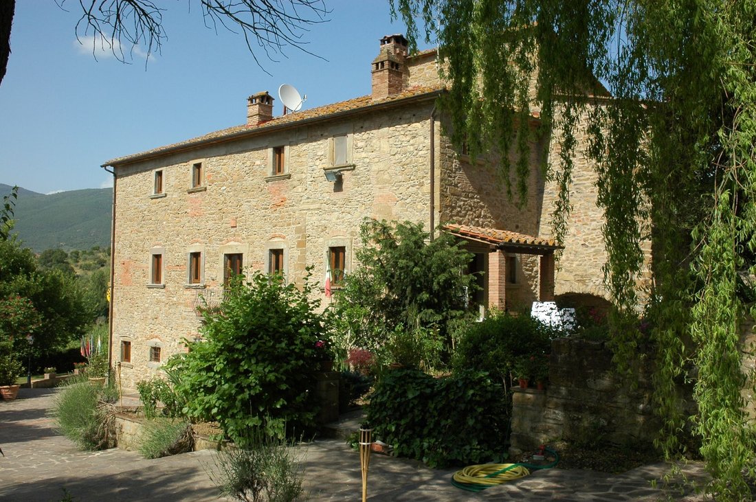 Villa in Tuoro sul Trasimeno, Umbria, Italy 2 - 13572736