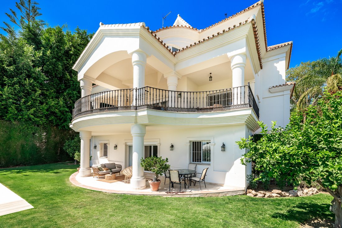 Villa in Marbella, Andalusia, Spain 4 - 13573853