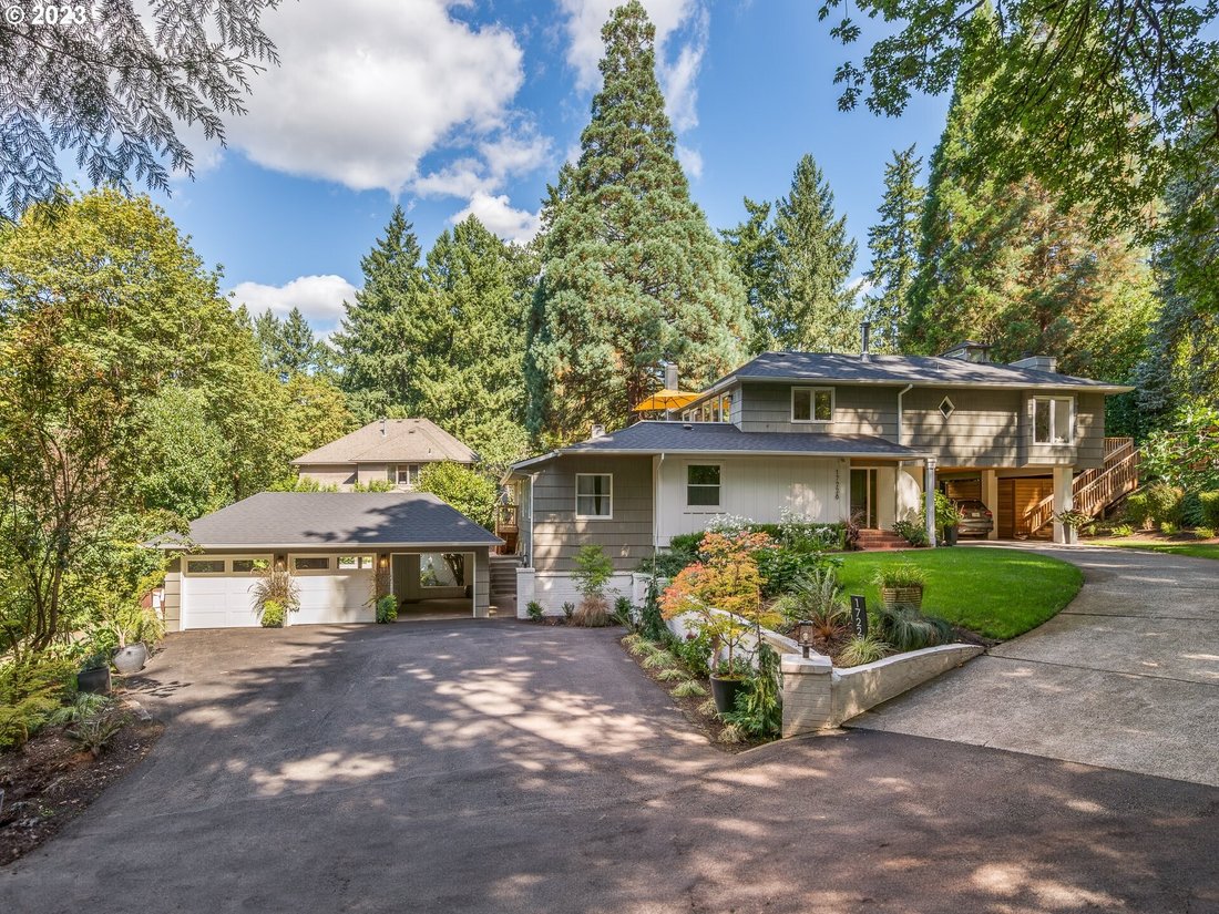 House in Lake Oswego, Oregon, United States 1 - 13573350