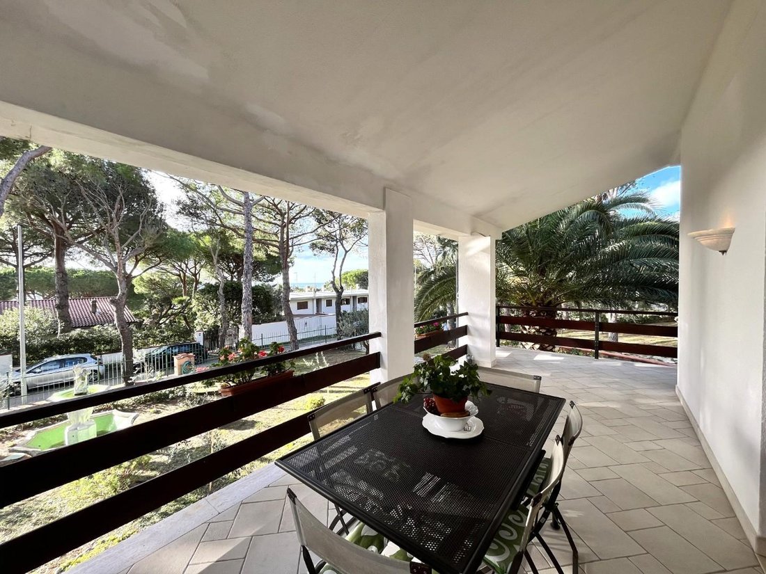 Villa in Livorno, Tuscany, Italy 2 - 13027955