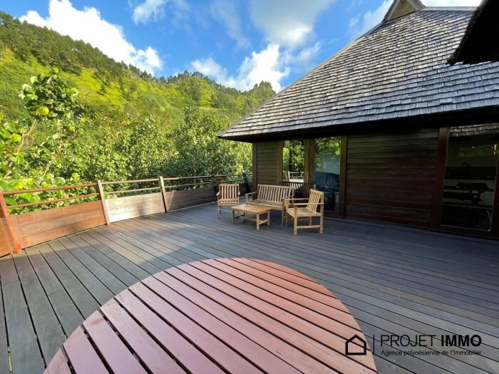 Tiahura Villa In Moorea Maiao, Windward Islands, French Polynesia For