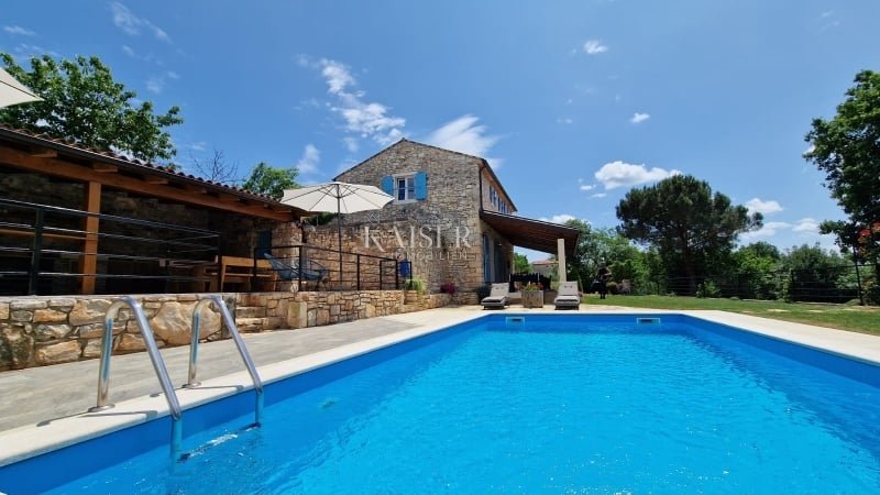 House in Sveti Lovrec Pazenaticki, Istria County, Croatia 1 - 13570433