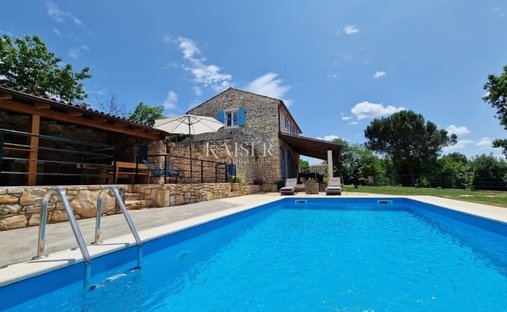 House in Sveti Lovrec Pazenaticki, Istria County, Croatia 1