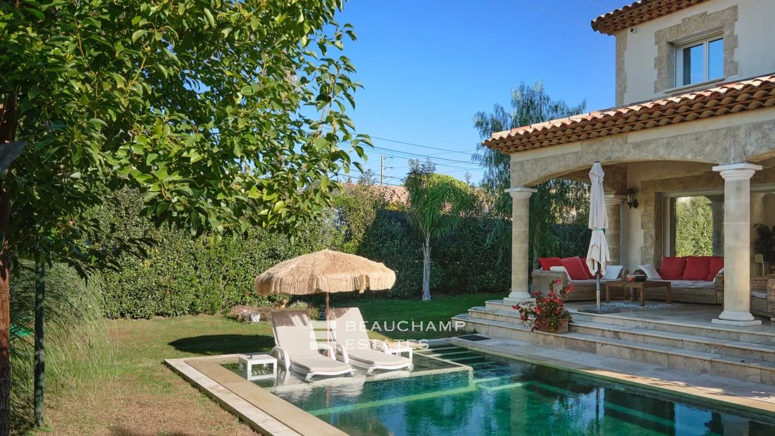 Charming Villa La In La Colle Sur Loup, Provence Alpes Côte D'azur