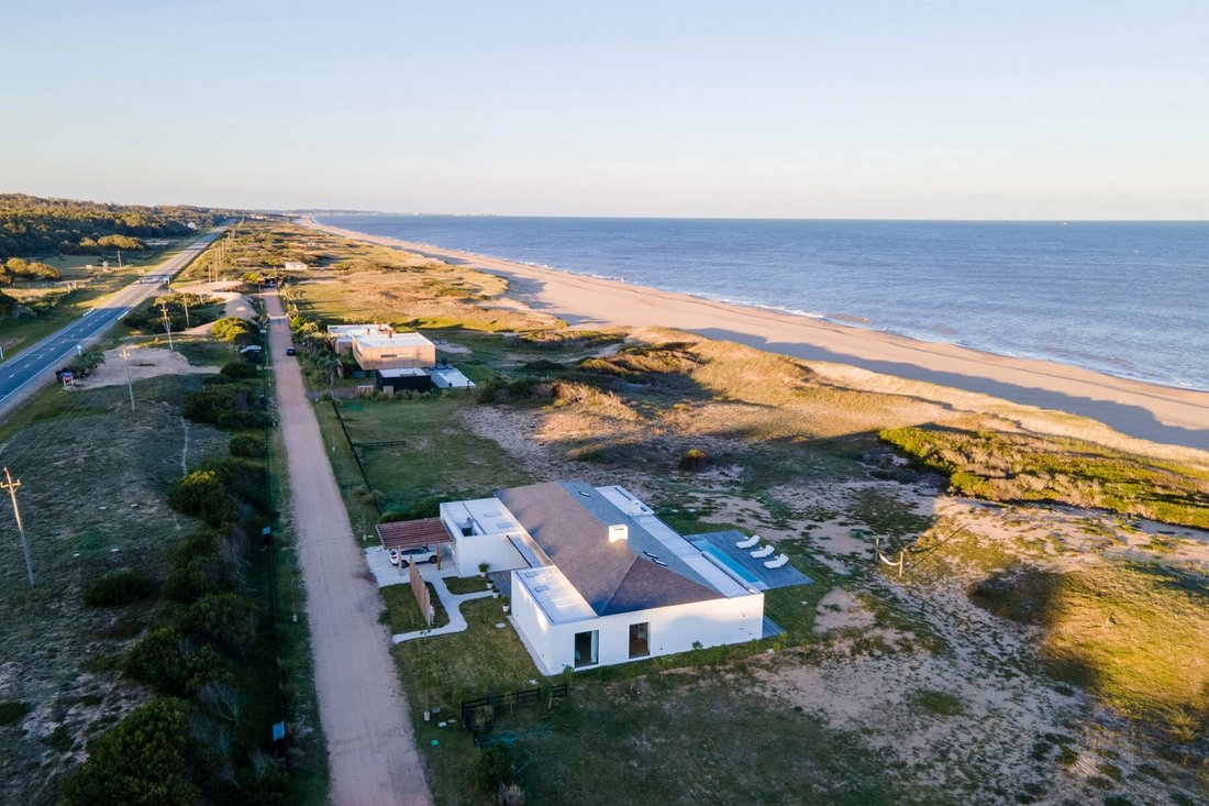 Extraordinary Oceanfront Estate In Laguna Blanca, Maldonado Department