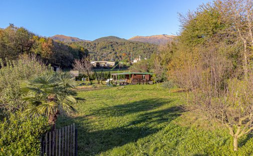 Luxury land for sale in Albese con Cassano, Lombardy, Italy JamesEdition