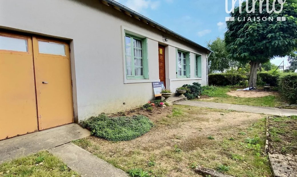 Blois House In Blois, Centre Val De Loire, France For Sale (13578107)