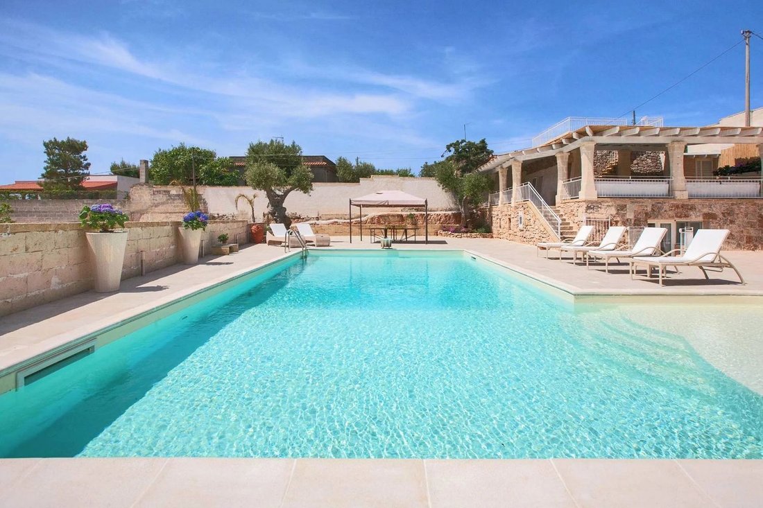 Villa In Vendita A Nardã² In Nardò, Apulia, Italy For Sale (12638773)