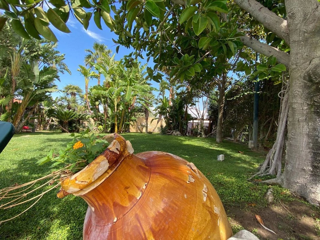 Villa In Vendita A Taranto In Taranto, Apulia, Italy For Sale (12638882)