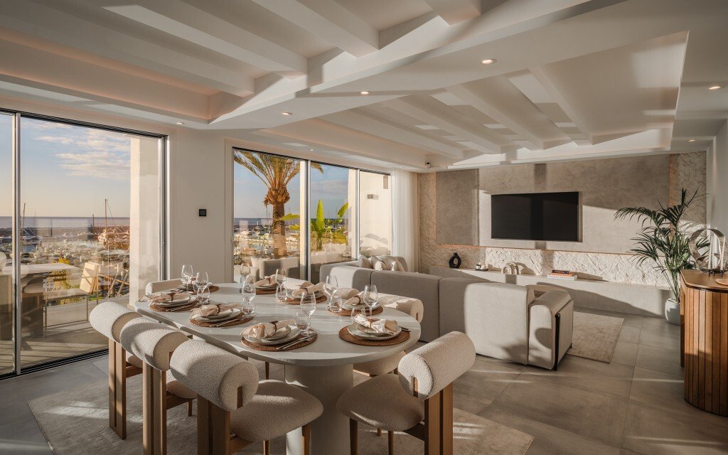 Marbella Penthouse In Marbella, Andalusia, Spain For Sale (13579570)