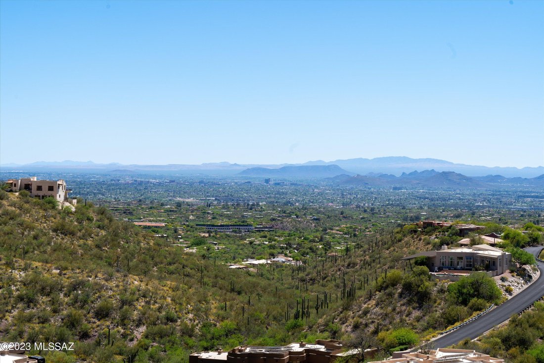 Easy Build Over Three Acre Lot In The Canyons In Tucson, Arizona