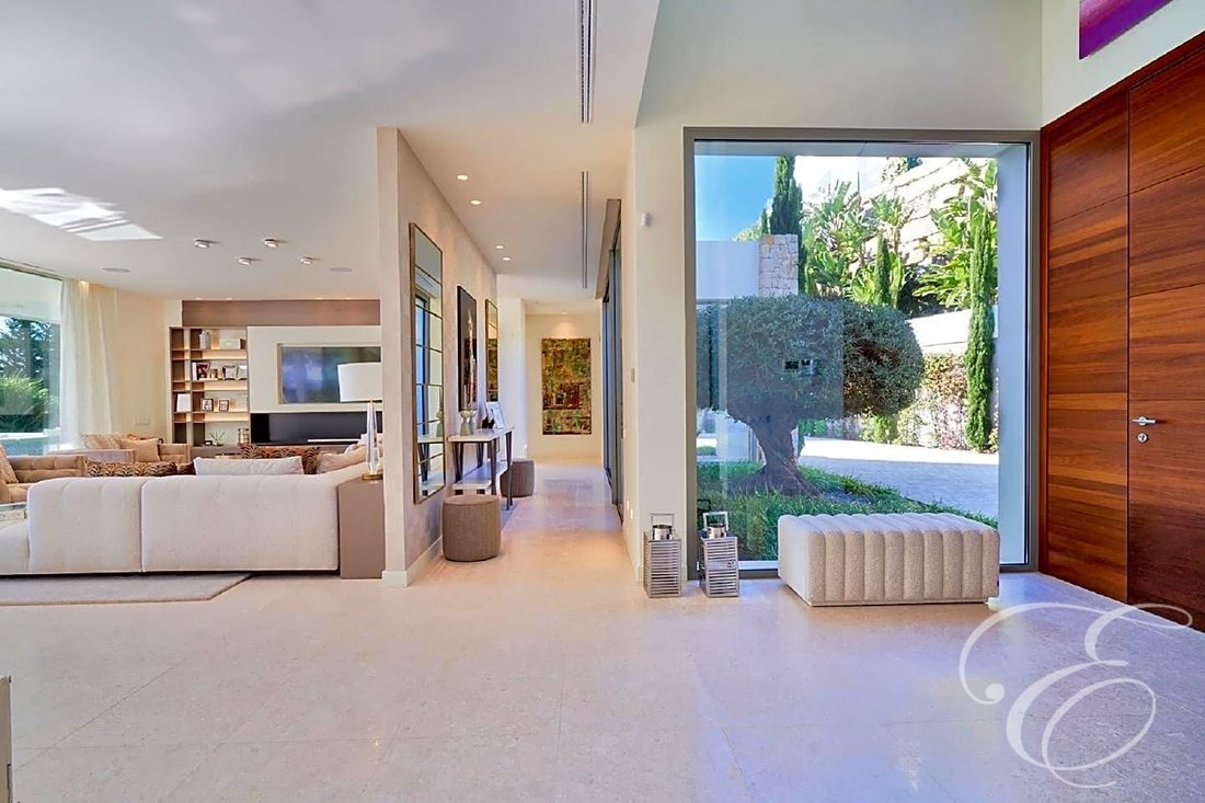 Villa in Benahavis, Andalusia, Spain 4 - 13579369