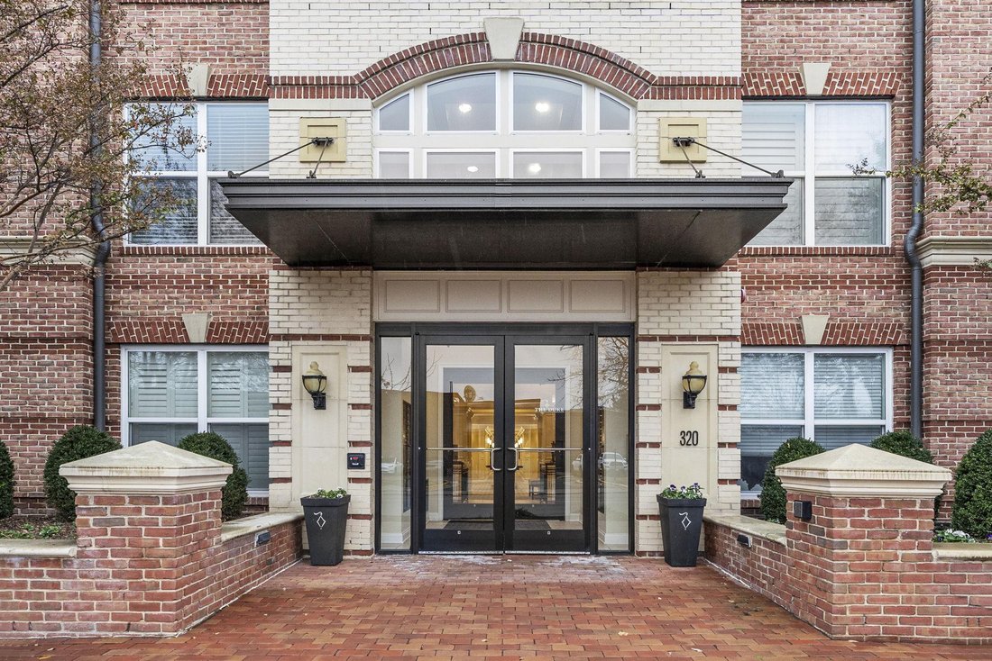 Condo in Alexandria, Virginia, United States 2 - 13580176