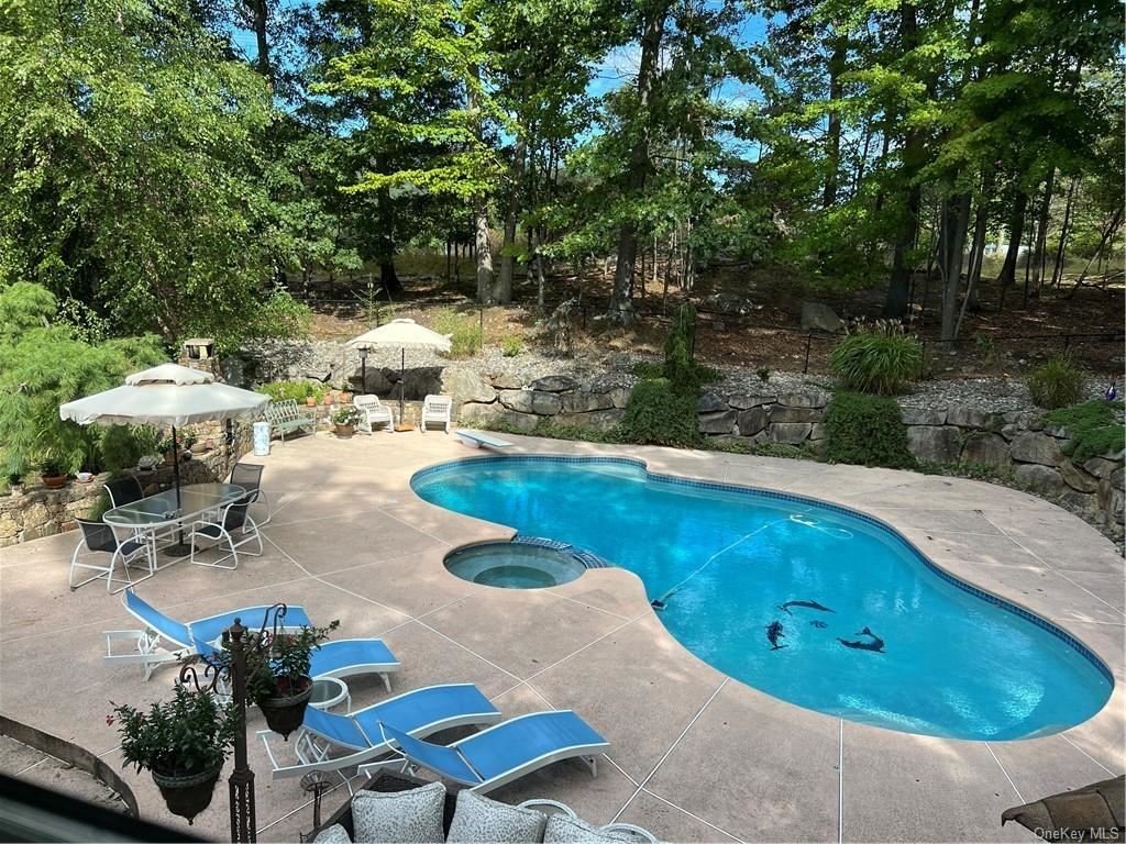 Meticulously Maintained Colonial With In Haverstraw, New York, United States For Sale (13581693)