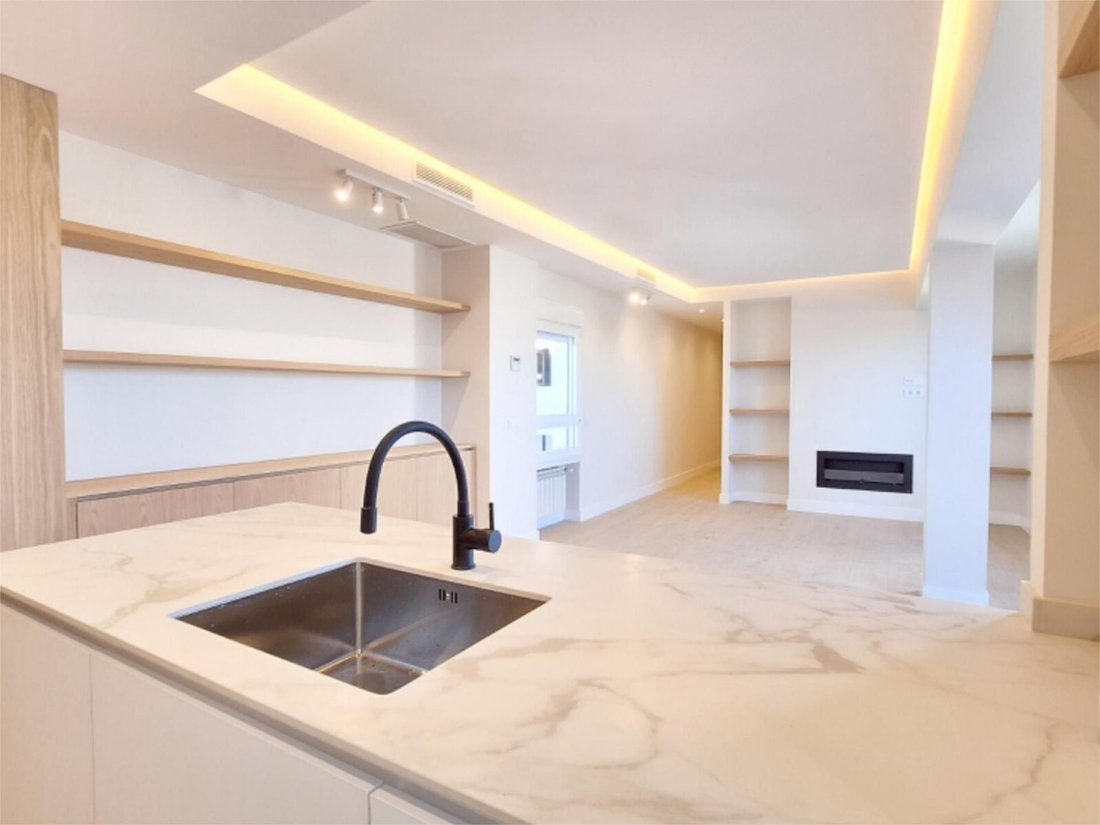 Apartment in Barrio Salamanca, Madrid, Spain 4 - 13584272