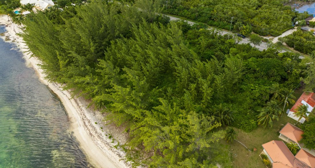 Land in East End, East End, Cayman Islands 5 - 12367440