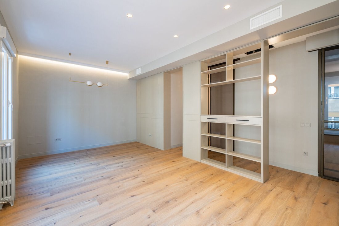 Apartment in Chamberi, Madrid, Spain 2 - 13584276
