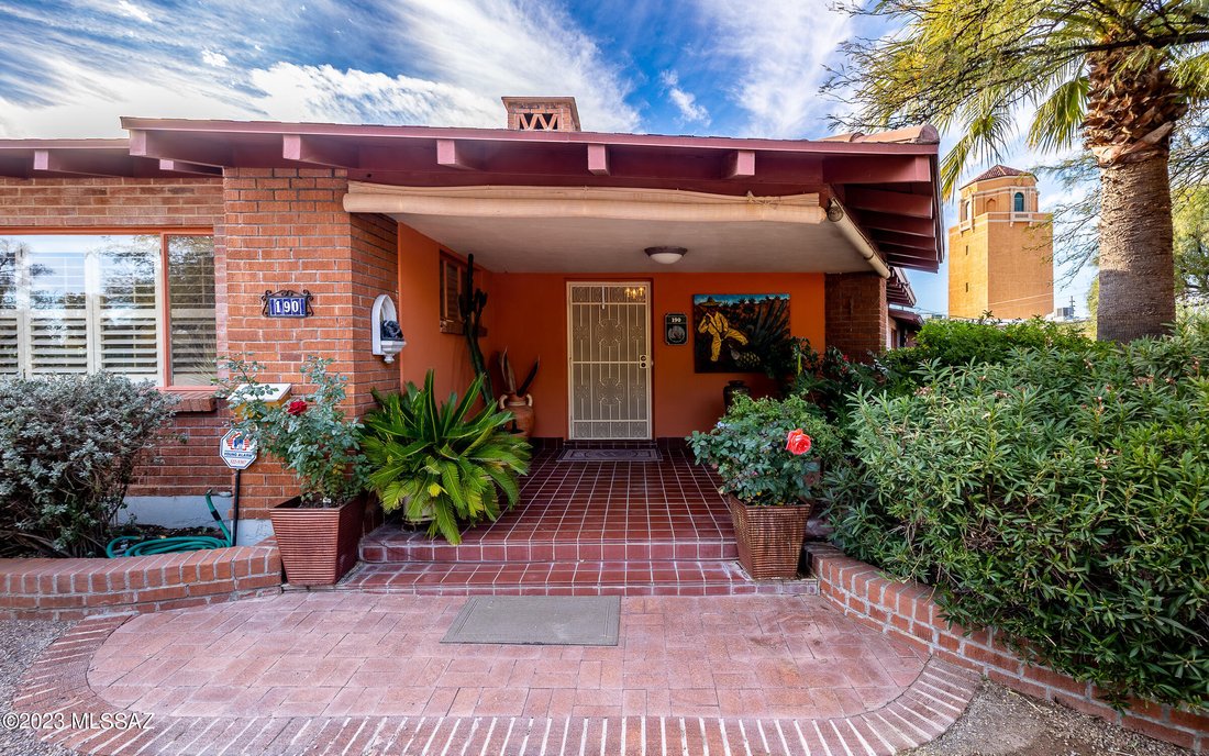 Historic Estate In Colonia Solana In Tucson, Arizona, United States For