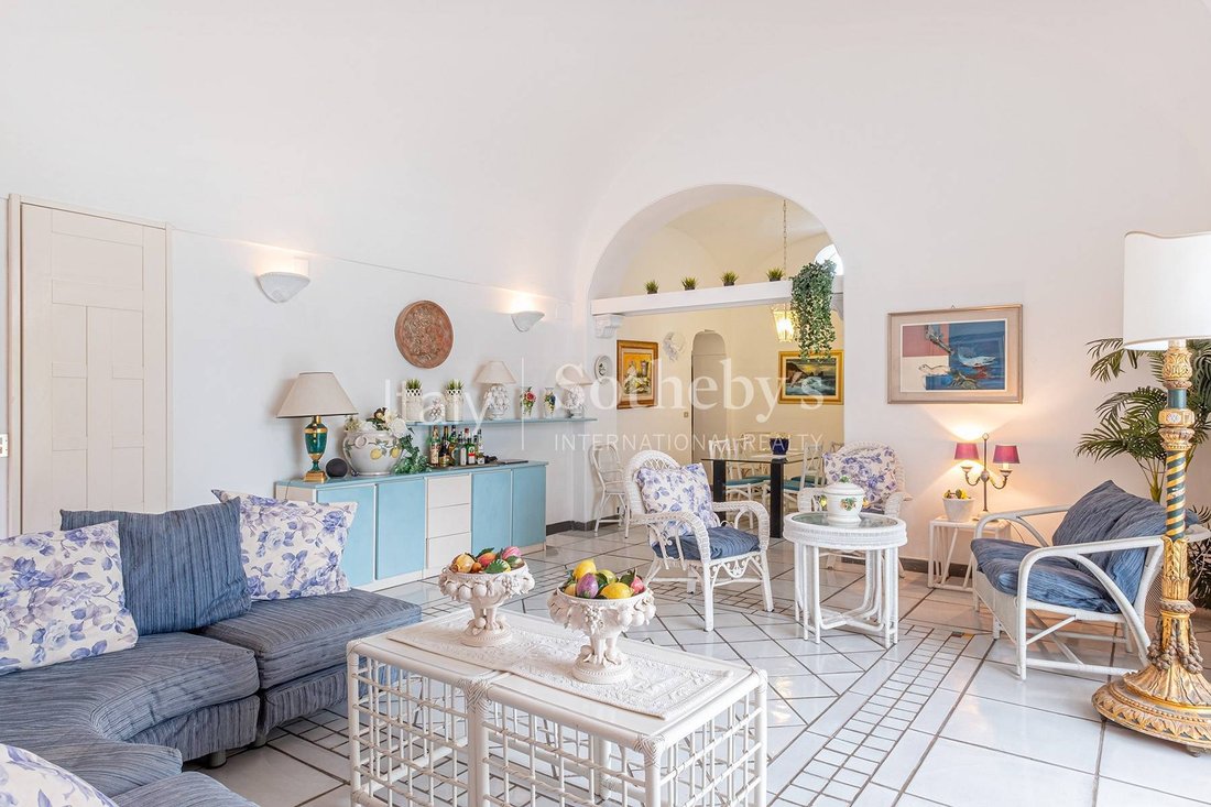 House in Capri, Campania, Italy 5 - 13579712