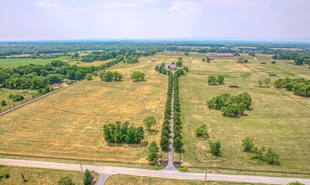 899 Earle Road, Charles Town, Wv, 25414 In Ranson, West Virginia