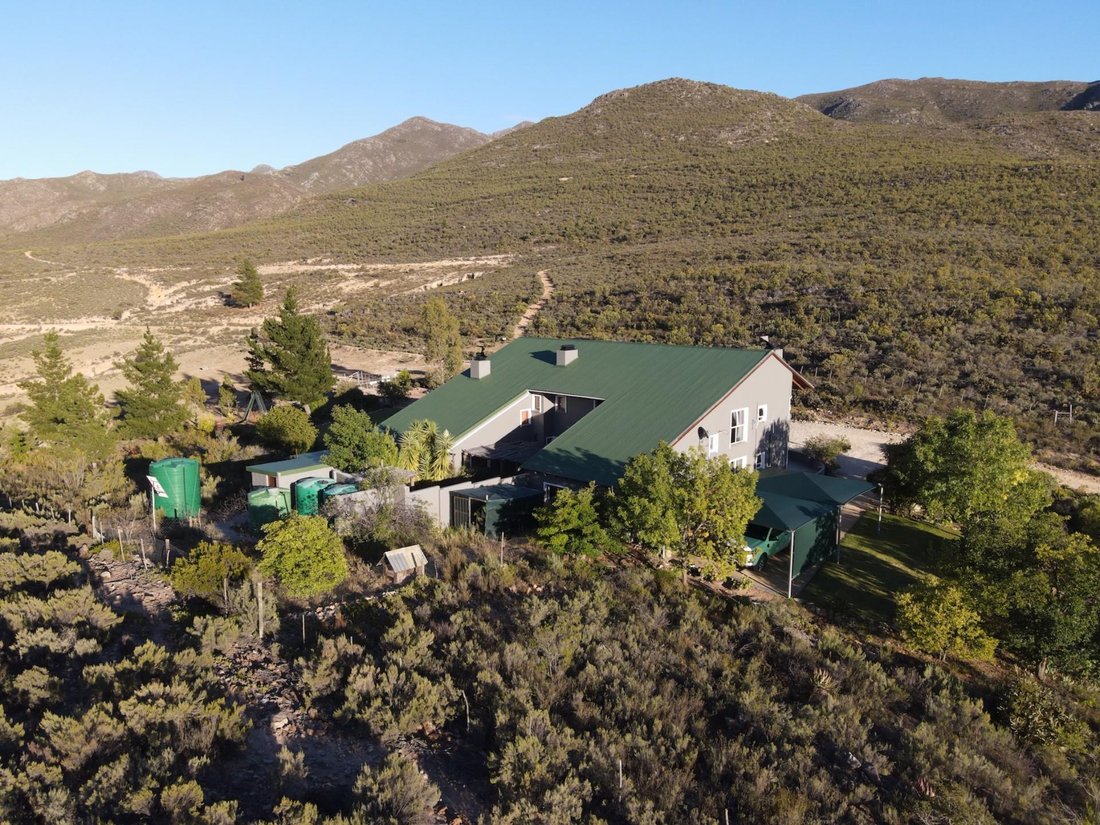 House Uniondale In Uniondale, Western Cape, South Africa For Sale