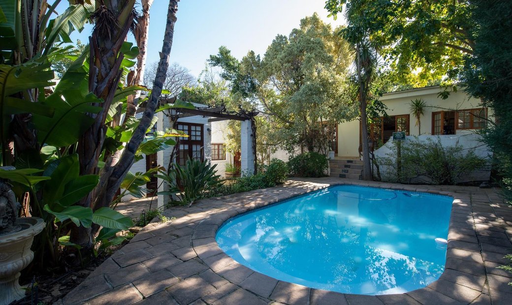 Guest House Franschhoek In Franschhoek, Western Cape, South Africa For