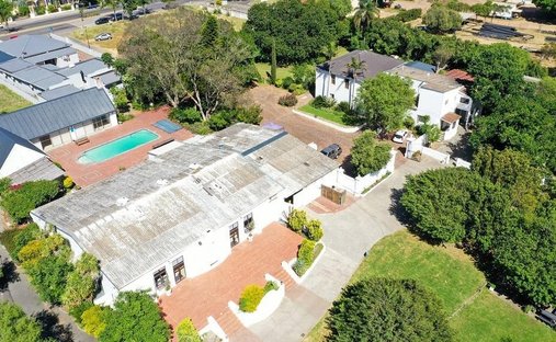 House in Wellington, Western Cape, South Africa 1