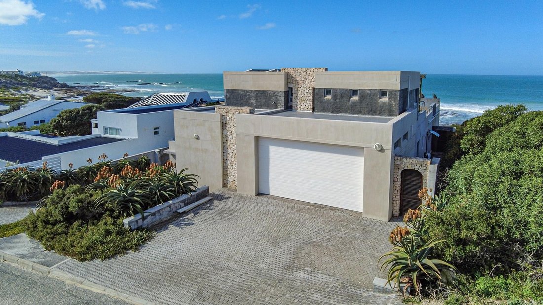 House Arniston In Arniston, Western Cape, South Africa For Sale (13585185)
