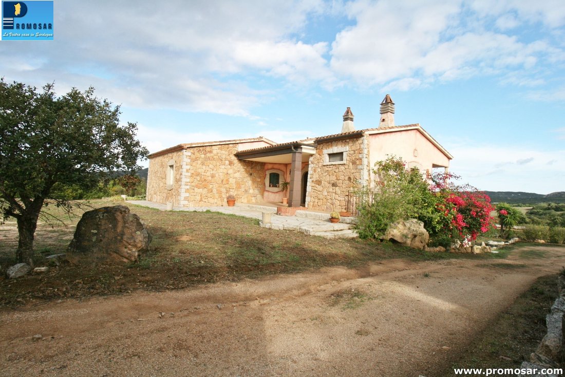Villa in Area Arzachena Paese, Arzachena, Sardinia 1 - 13585466
