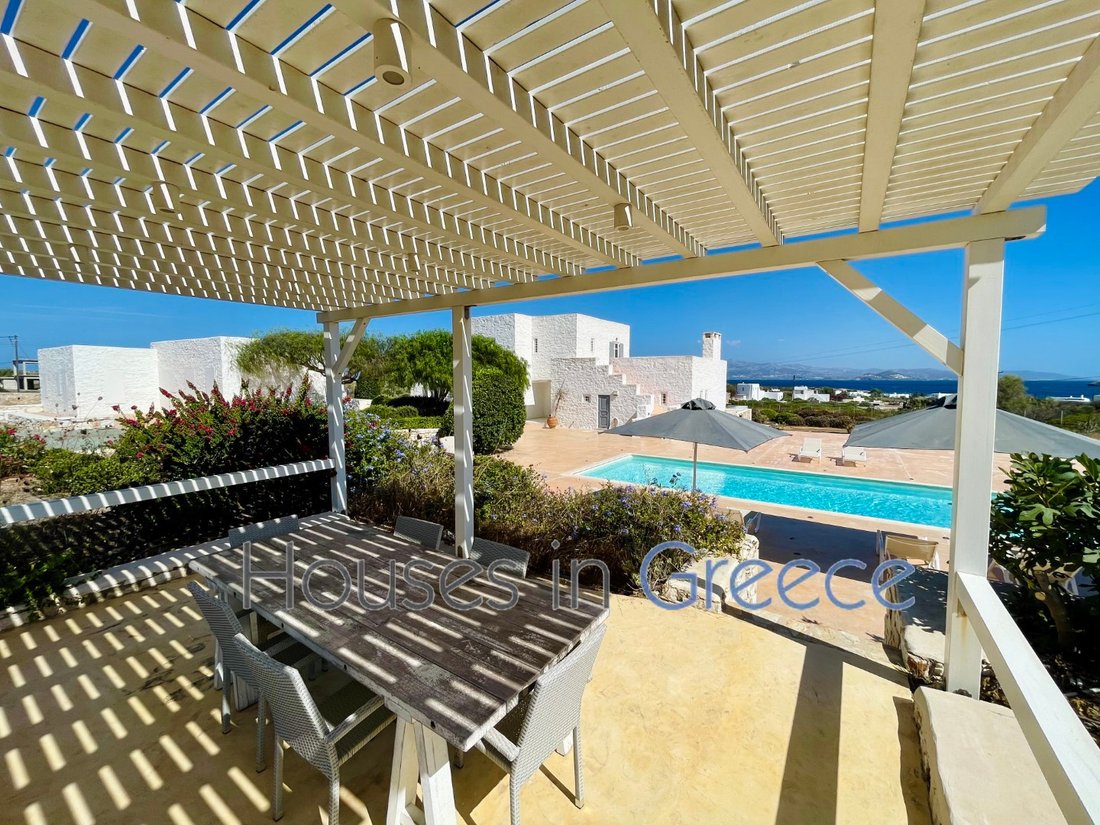 Villa in Paros, Aegean, Greece 2 - 13589646