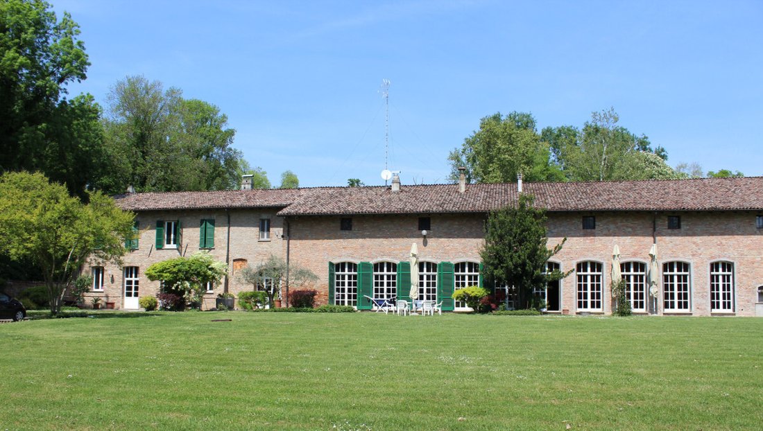 Villa in San Giovanni in Croce, Lombardy, Italy 4 - 13589648