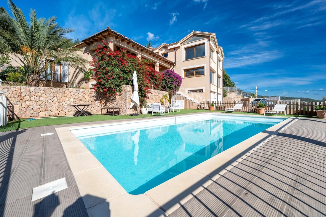 Amazing Villa 8 Bedrooms With Sea [Amp;] Mountain Views And In Bunyola