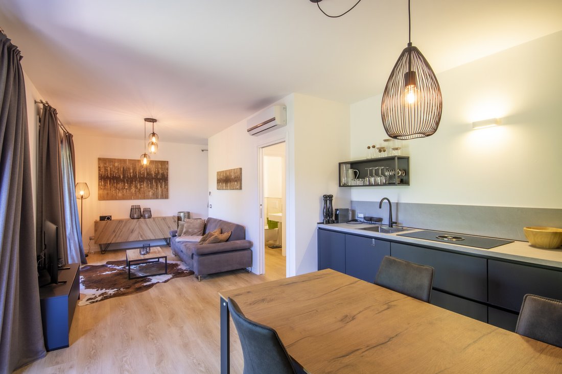 Bardolino Town House In Bardolino, Italy For Sale (11499102)