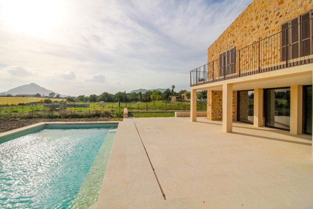 Finca in Alcudia, Balearic Islands, Spain 1 - 11903345