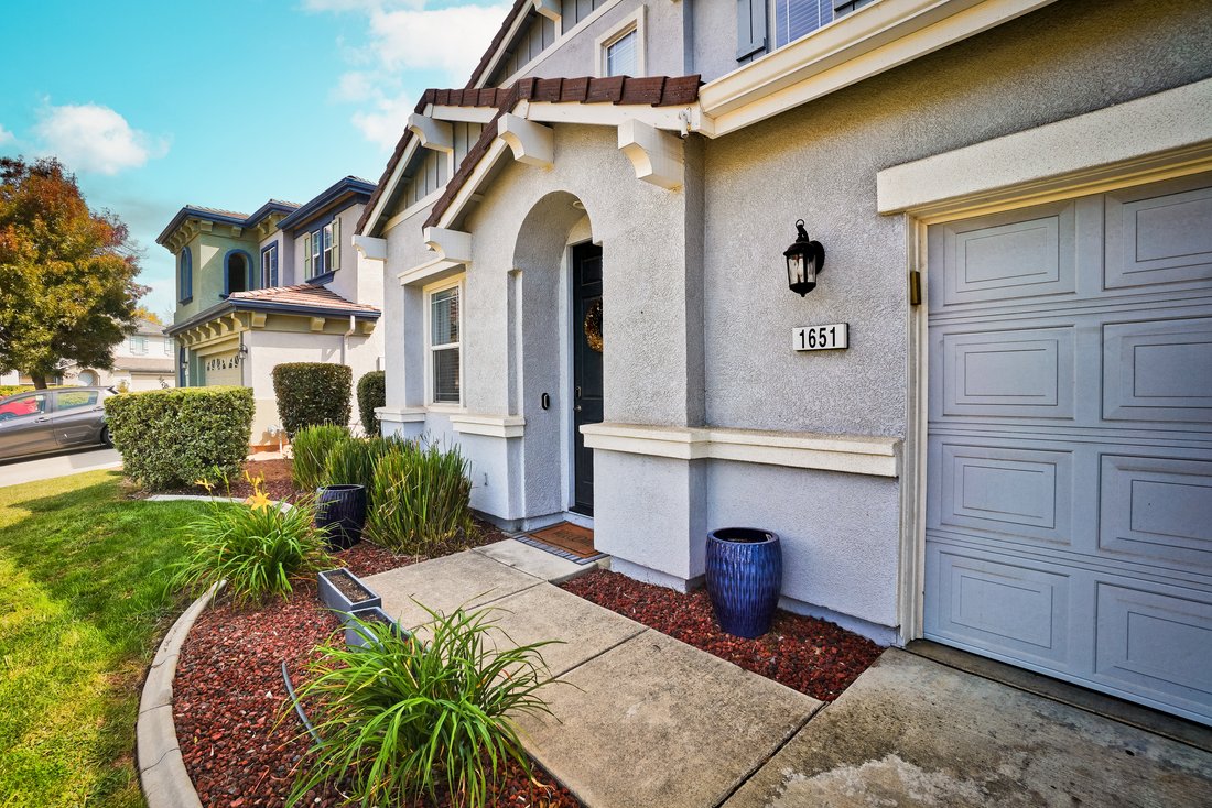 1651 Drummond Lane, Lincoln, Ca 95648 In Lincoln, California, United