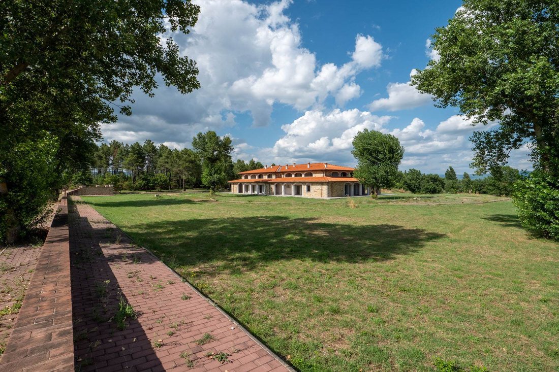 Center, Arezzo, Tuscany 2 - 13586321
