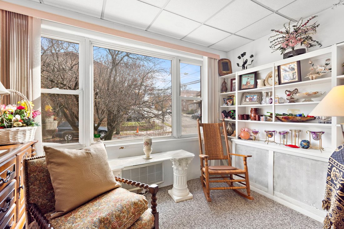 6 Bedrooms Multi Family (2 4 In Cliffside Park, New Jersey, United
