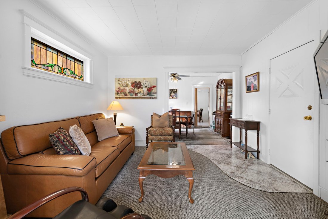 6 Bedrooms Multi Family (2 4 In Cliffside Park, New Jersey, United