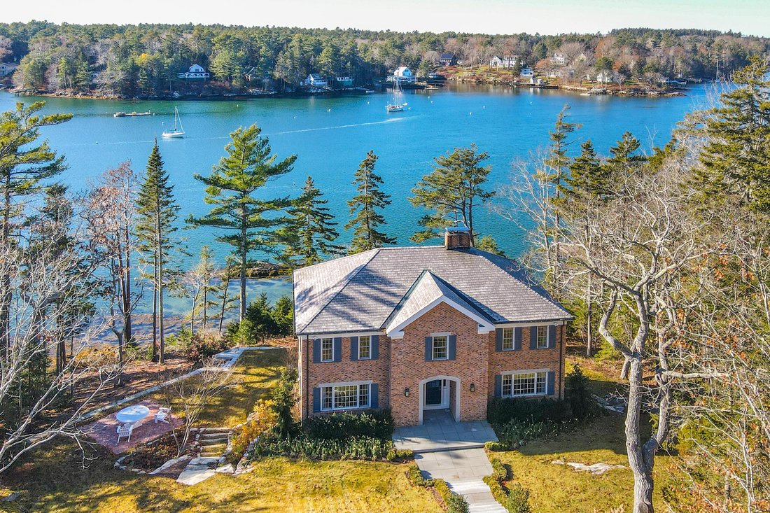 12 Bear End Road In Boothbay Harbor, Maine, United States For Sale