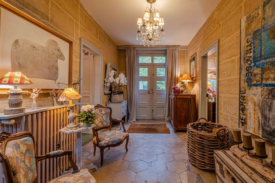 House In Bayeux, Normandy, France For Sale (13593479)