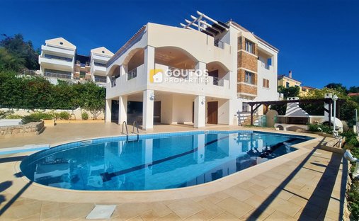 Villa in Koinotita Portoxeliou, Kranidi, Greece 1