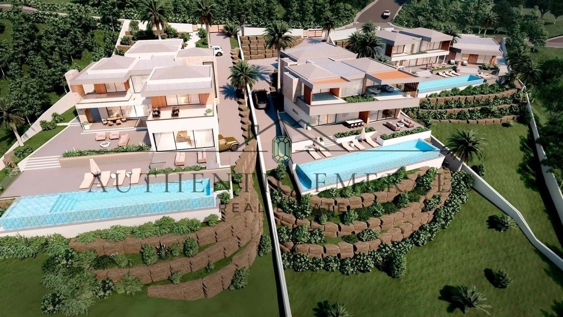 Villa in Santa Barbara de Nexe, Algarve, Portugal 1 - 13589928