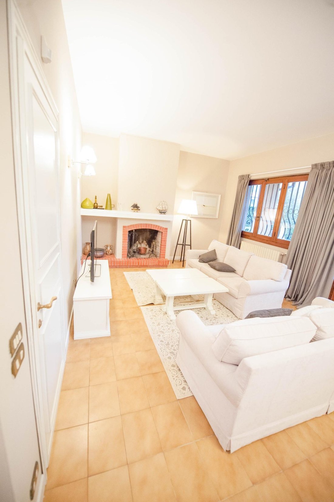 Villa in Roma Imperiale, Forte dei Marmi, Tuscany 2 - 13592745