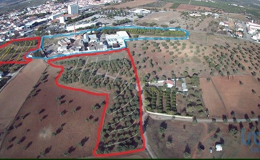 Land in Moura (Santo Agostinho e Sao Joao Batista) e Santo Amador, Beja District, Portugal 1